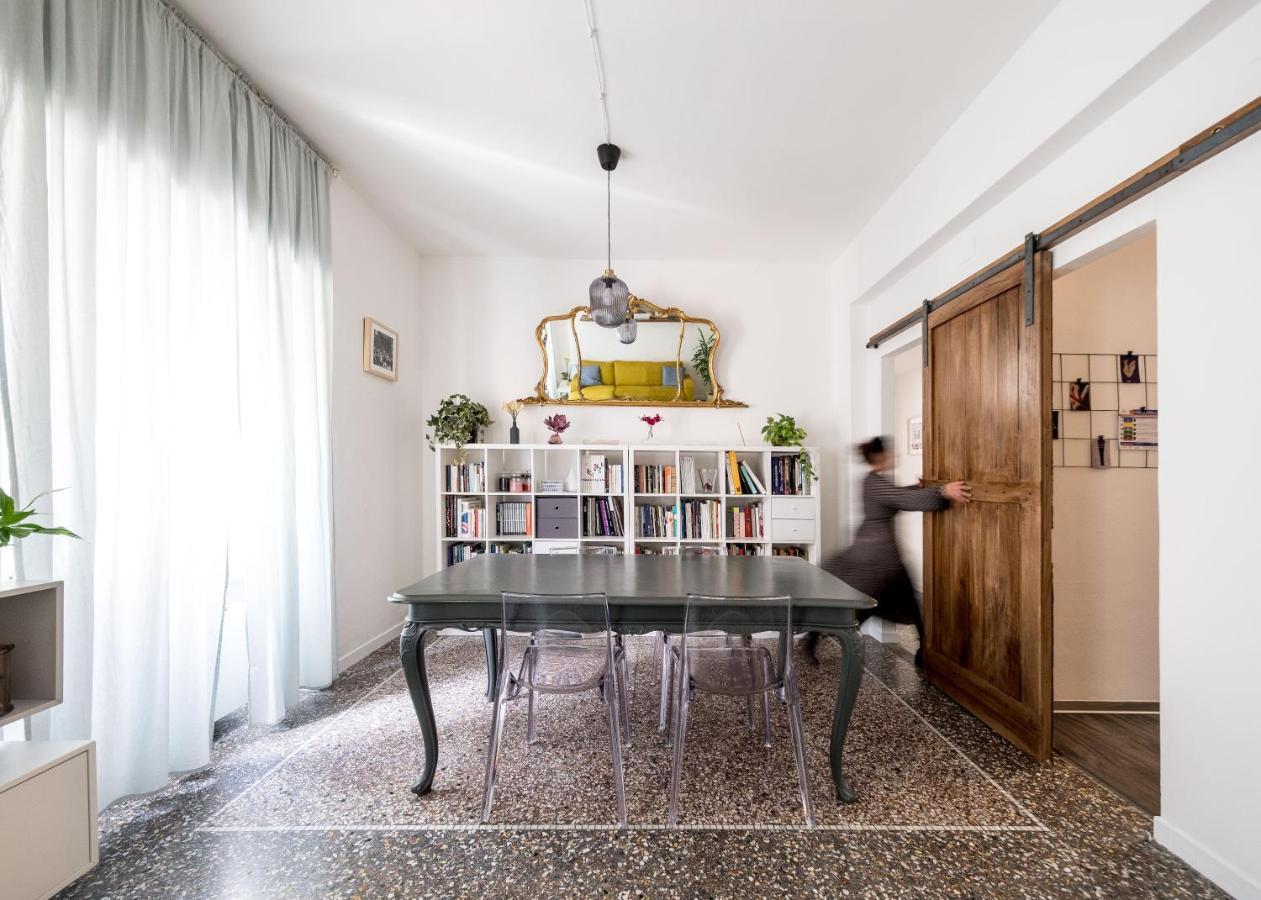 Domus Deiana Apartment Cagliari Bagian luar foto